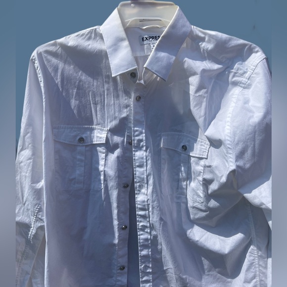 Express Button Down Extra Slim Shirt - Picture 4 of 15